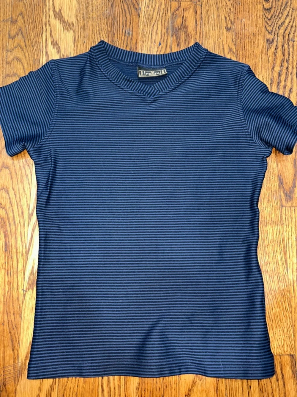 Vintage Fendi Jeans Ribbed Knit Top Made in Italy Navy Minimalist Y2K - Picture 7 of 7